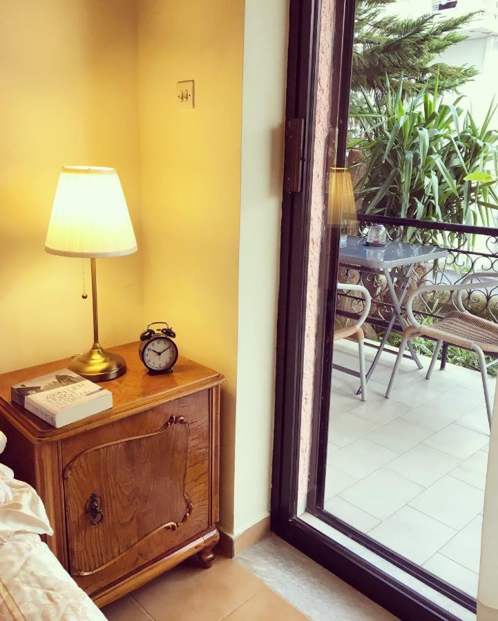Evripides Vintage Airport Apartman Szpáta Kültér fotó
