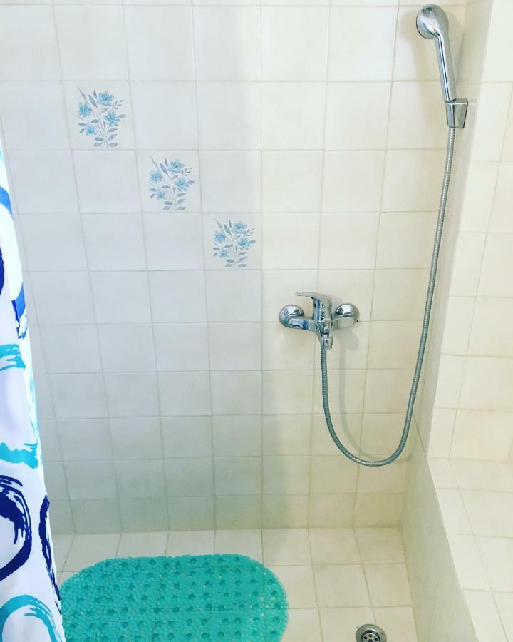 Evripides Vintage Airport Apartman Szpáta Kültér fotó